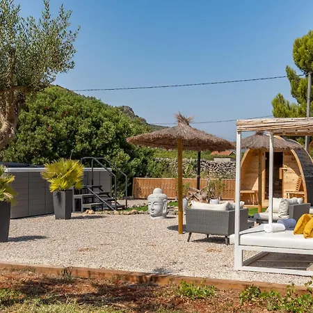 Casa La Naranja Boutique